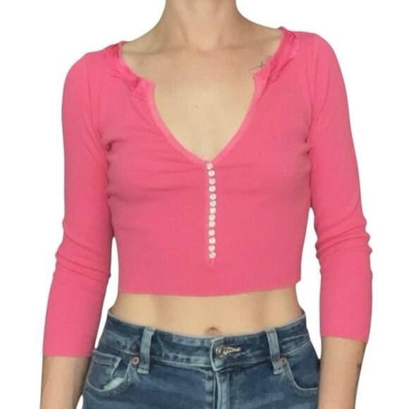 Vintage Pink Rhinestone Ribbed Cropped Ruffled V-Neck Top - Picture 1 of 7